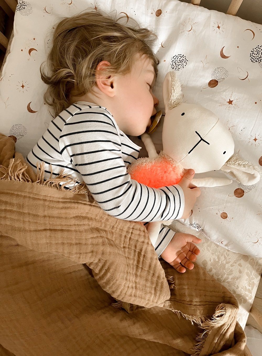 myHummy SHEEP with lamp